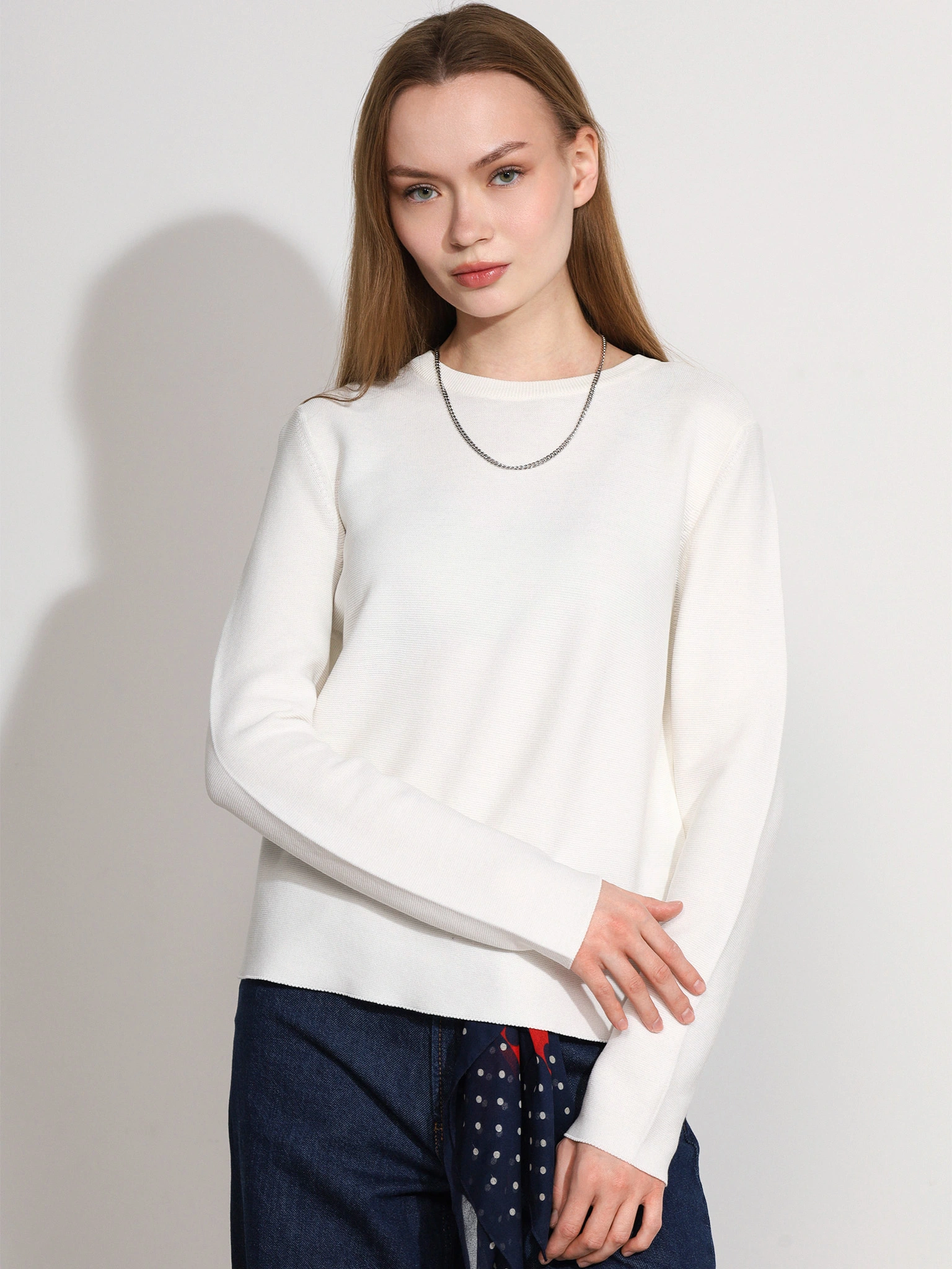 Пуловер белого цвета из хлопка